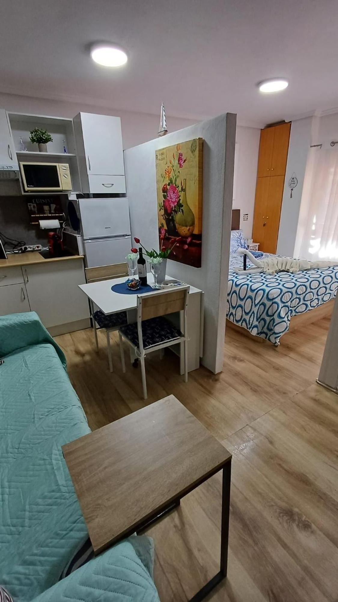 Alicante Postiguet Studios المظهر الخارجي الصورة