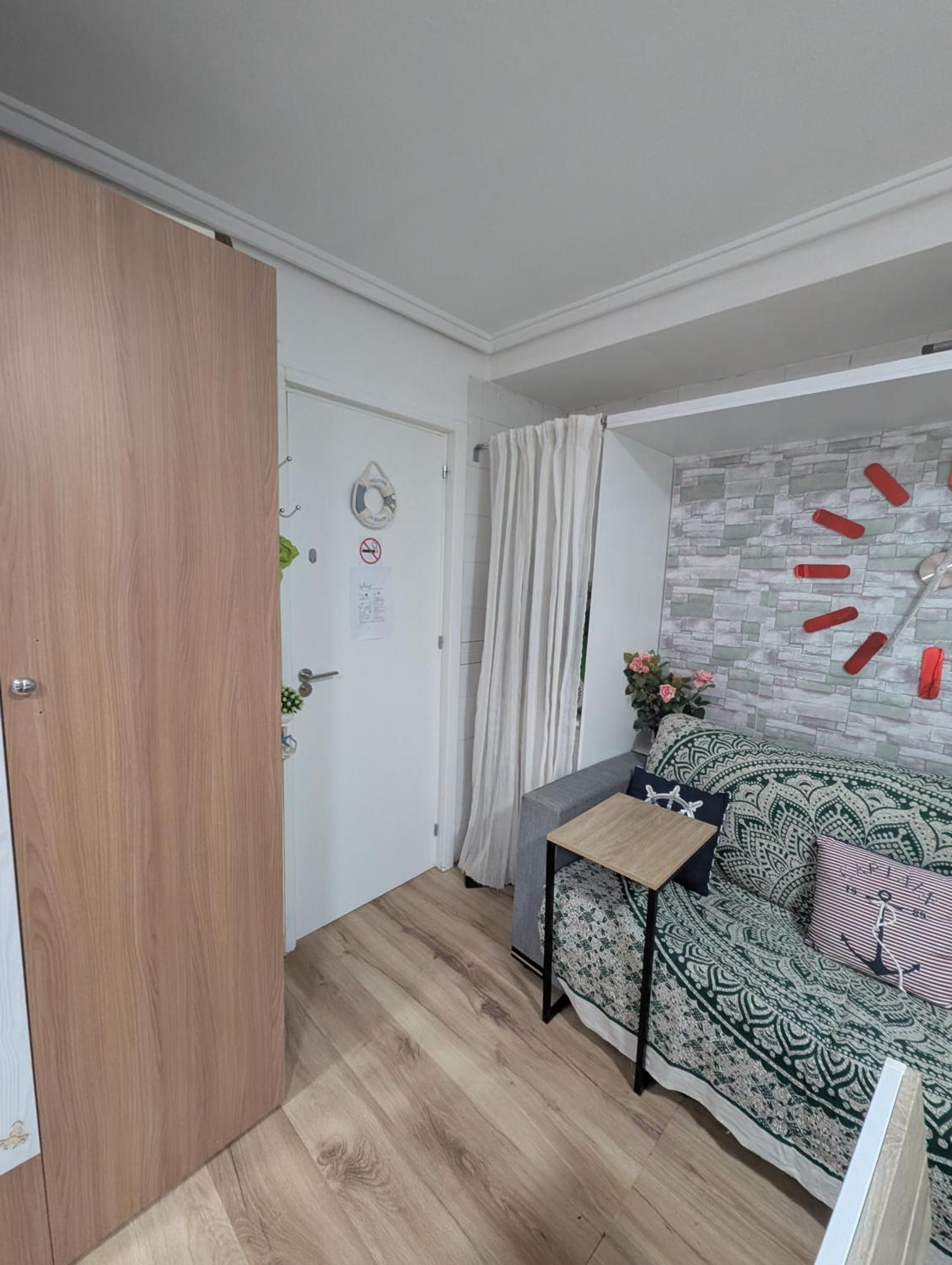 Alicante Postiguet Studios المظهر الخارجي الصورة